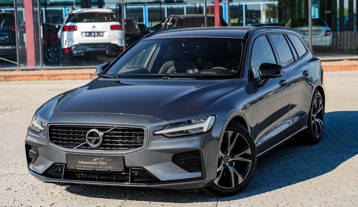 volvo v60 zalewo Volvo V60 cena 98900 przebieg: 157000, rok produkcji 2019 z Zalewo